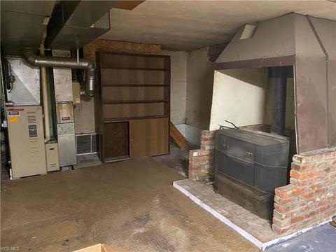 618 Cambridge Ave, Elyria, OH 44035 photo 25