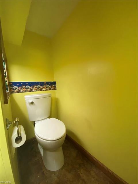 618 Cambridge Ave, Elyria, OH 44035 photo 22
