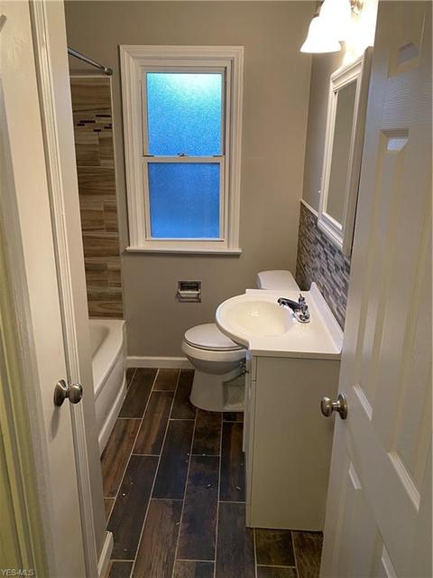5672 E 141 St, Maple Heights, OH 44137 photo 7