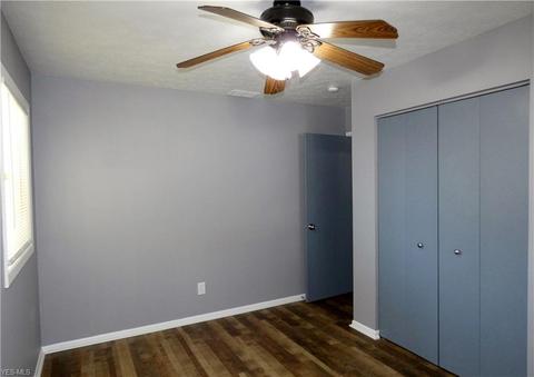 920 Eastern Height Blvd, Elyria, OH 44035 photo 15