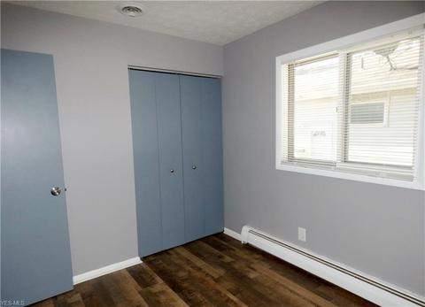 920 Eastern Height Blvd, Elyria, OH 44035 photo 11