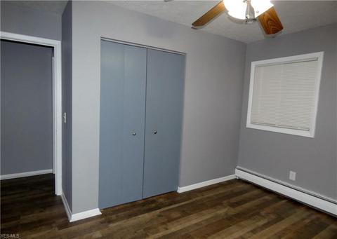 920 Eastern Height Blvd, Elyria, OH 44035 photo 14