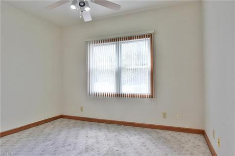 795 Poland Ave, Struthers, OH 44471 photo 12