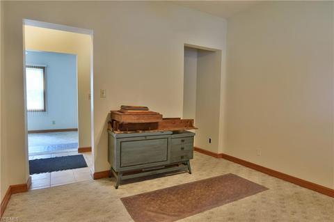 795 Poland Ave, Struthers, OH 44471 photo 17