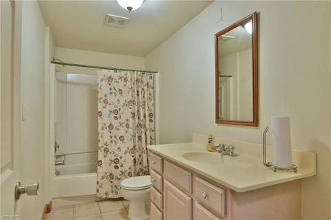 795 Poland Ave, Struthers, OH 44471 photo 14
