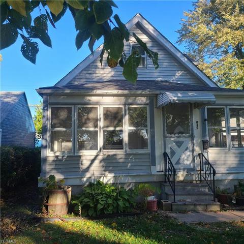 835 E 232nd St, Euclid, OH 44123 photo 7