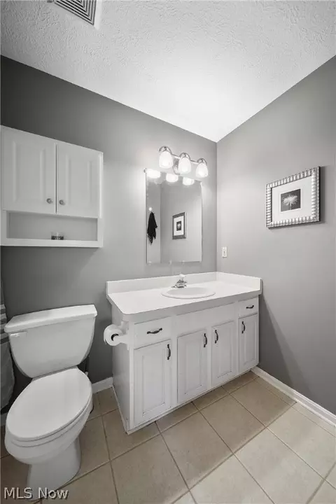400 Forest St, Lagrange, OH 44050 photo 24