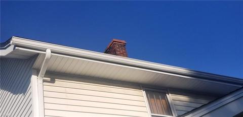 359 E York St, Akron, OH 44310 photo 6