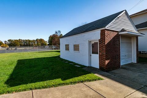 1401 Bellview St, Wickliffe, OH 44092 photo 24