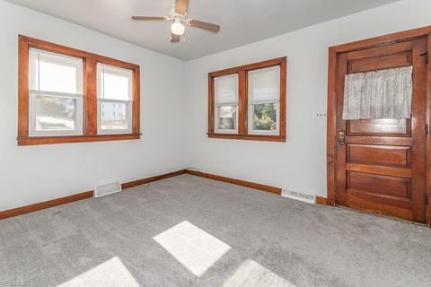 1401 Bellview St, Wickliffe, OH 44092 photo 7