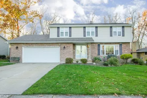 7714 Cecelia, Parma, OH 44134 photo 1