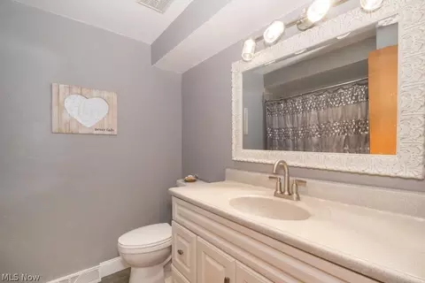 7714 Cecelia, Parma, OH 44134 photo 27