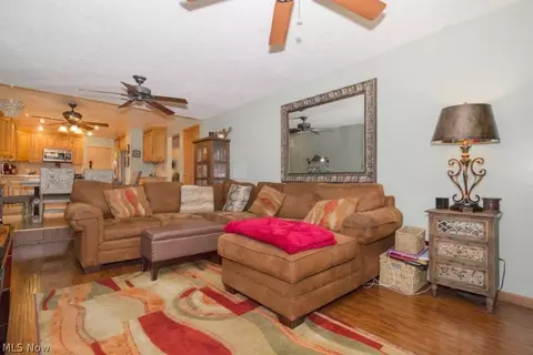 7714 Cecelia, Parma, OH 44134 photo 18