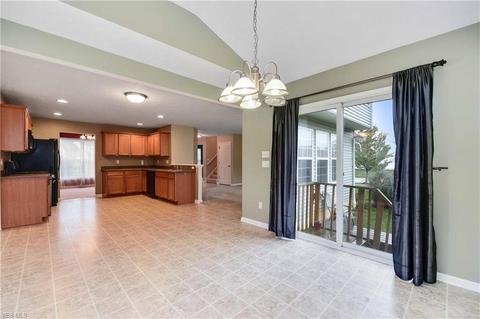 32862 Walnut Dr, Avon, OH 44011 photo 16