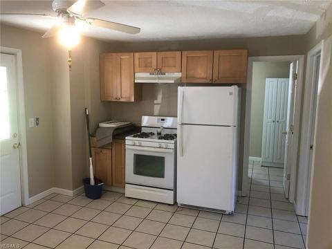 525 9th, Struthers, OH 44471 photo 3
