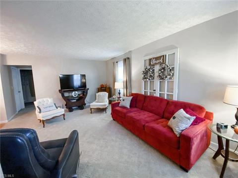 509 Henry St, Elyria, OH 44035 photo 7