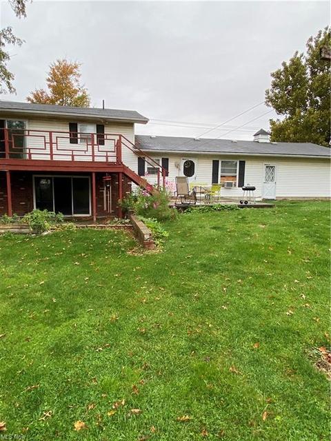 71 Hyde St, Wakeman, OH 44889 photo 3