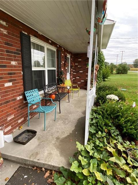 71 Hyde St, Wakeman, OH 44889 photo 4