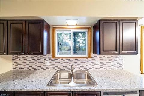9597 Colton Rd, Windham, OH 44288 photo 7