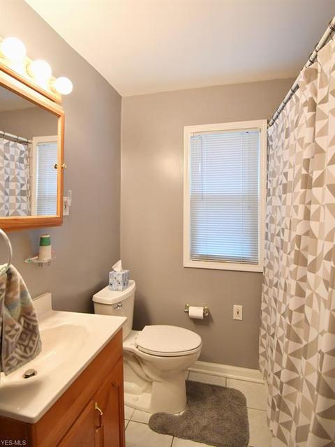 450 Babbitt Rd, Euclid, OH 44123 photo 17