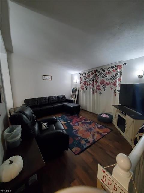 12296 Old State Rd, Chardon, OH 44024 photo 8