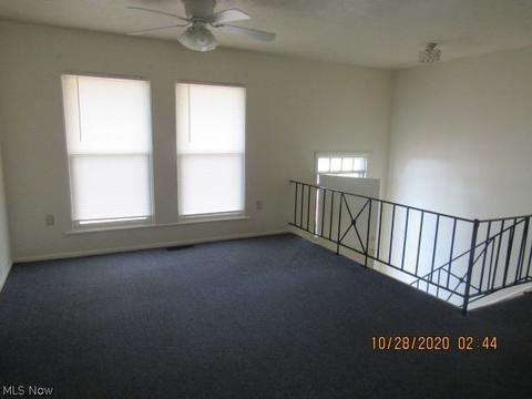 1715 Myrtle Ave, Ashtabula, OH 44004 photo 8