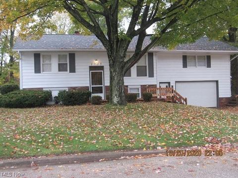 1715 Myrtle Ave, Ashtabula, OH 44004 photo 1