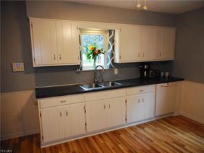 4495 Selhurst Rd, North Olmsted, OH 44070 photo 7