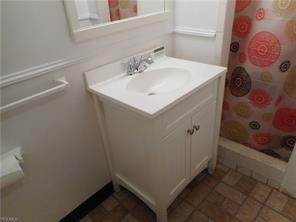4495 Selhurst Rd, North Olmsted, OH 44070 photo 22