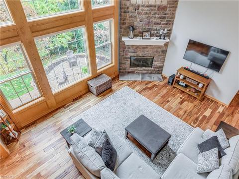 4202 Devonshire Ct, Copley, OH 44321 photo 12