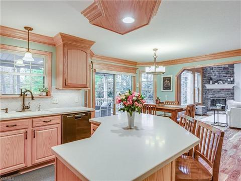 4202 Devonshire Ct, Copley, OH 44321 photo 16