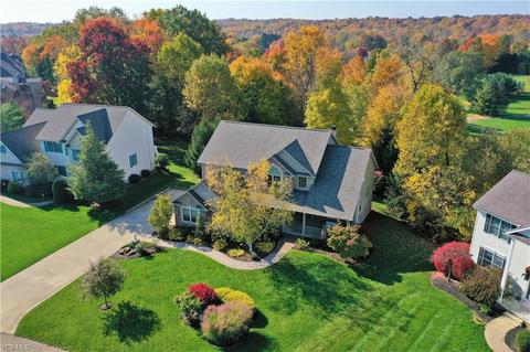 4202 Devonshire Ct, Copley, OH 44321 photo 2