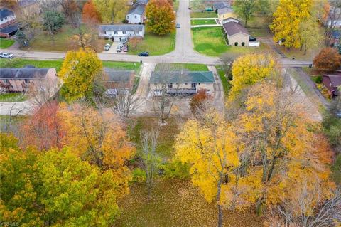 1833 Thackeray Ave NW, Massillon, OH 44646 photo 22