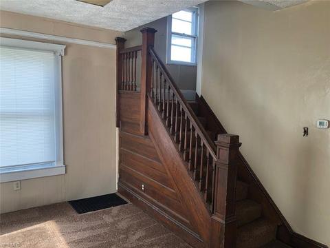 2921 4th St NW, Canton, OH 44708 photo 2