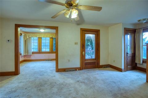 117 Wadsworth Rd, Wadsworth, OH 44281 photo 8