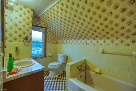 117 Wadsworth Rd, Wadsworth, OH 44281 photo 10