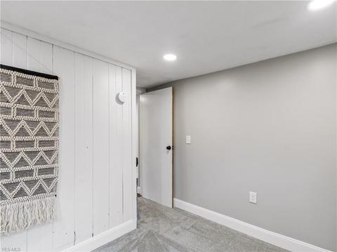 210 E Walnut St, Wadsworth, OH 44281 photo 12