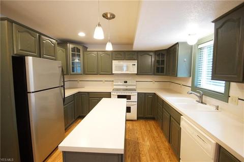 3436 Enfield Ave NW, Canton, OH 44708 photo 4