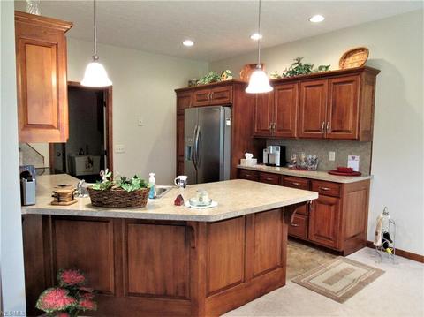 1207 Meadowbrook Dr, Dover, OH 44622 photo 18