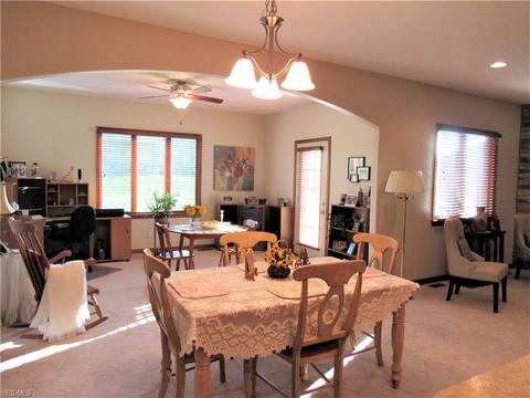 1207 Meadowbrook Dr, Dover, OH 44622 photo 19