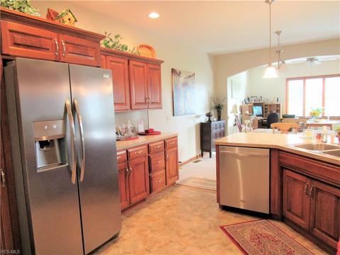1207 Meadowbrook Dr, Dover, OH 44622 photo 20