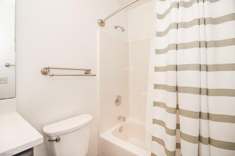 7207 Bellflower Rd, Mentor, OH 44060 photo 17