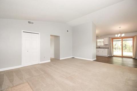 7207 Bellflower Rd, Mentor, OH 44060 photo 7