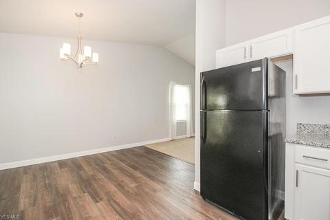 7207 Bellflower Rd, Mentor, OH 44060 photo 14