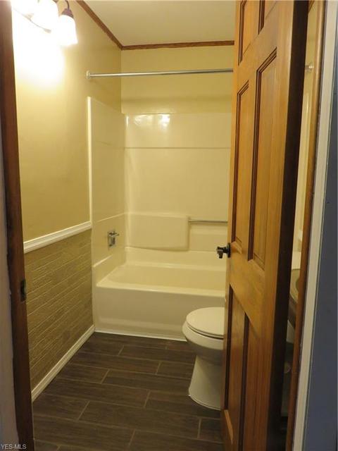 537 Purdue Ave, Elyria, OH 44035 photo 14