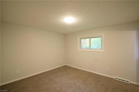 7627 Cecelia Dr, Parma, OH 44134 photo 20
