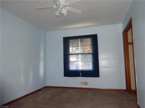 3940 W Sprague Rd, Parma, OH 44134 photo 14