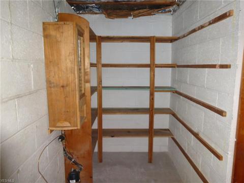3940 W Sprague Rd, Parma, OH 44134 photo 24