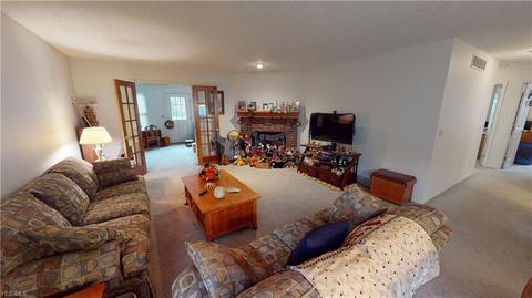 4611 Ruby Ln, Brunswick, OH 44212 photo 14
