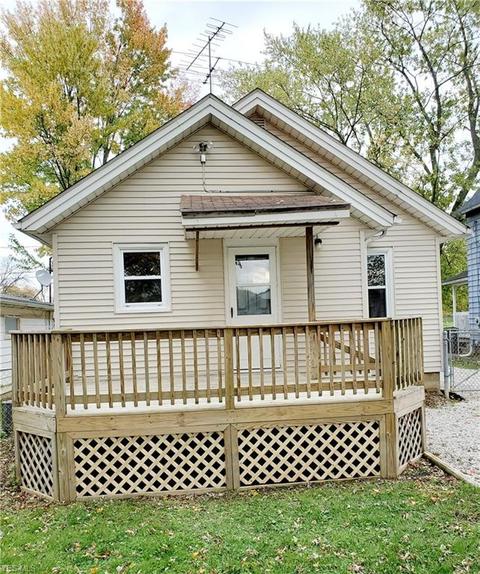 114 Euclid St, Elyria, OH 44035 photo 5
